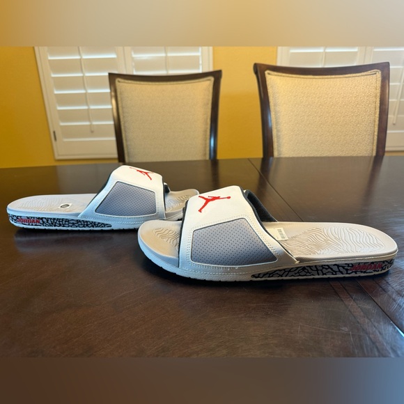 New Nike Air Jordan Hydro 3 White Cement Slides Sandals - Picture 10 of 13